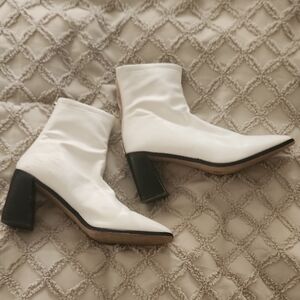 Raid White Ankle Boots 7.5
